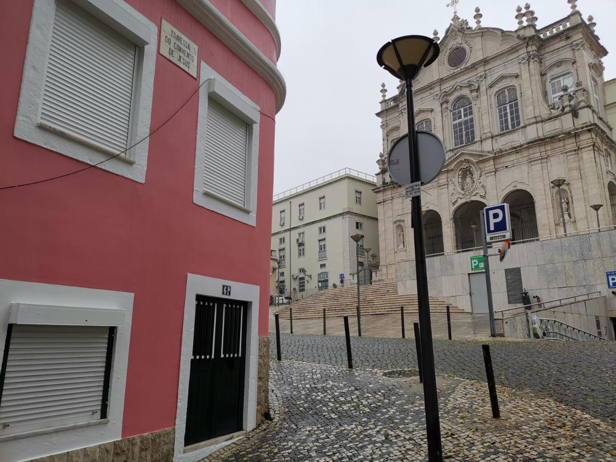 Dobairro Suites At Merces Lissabon Buitenkant foto